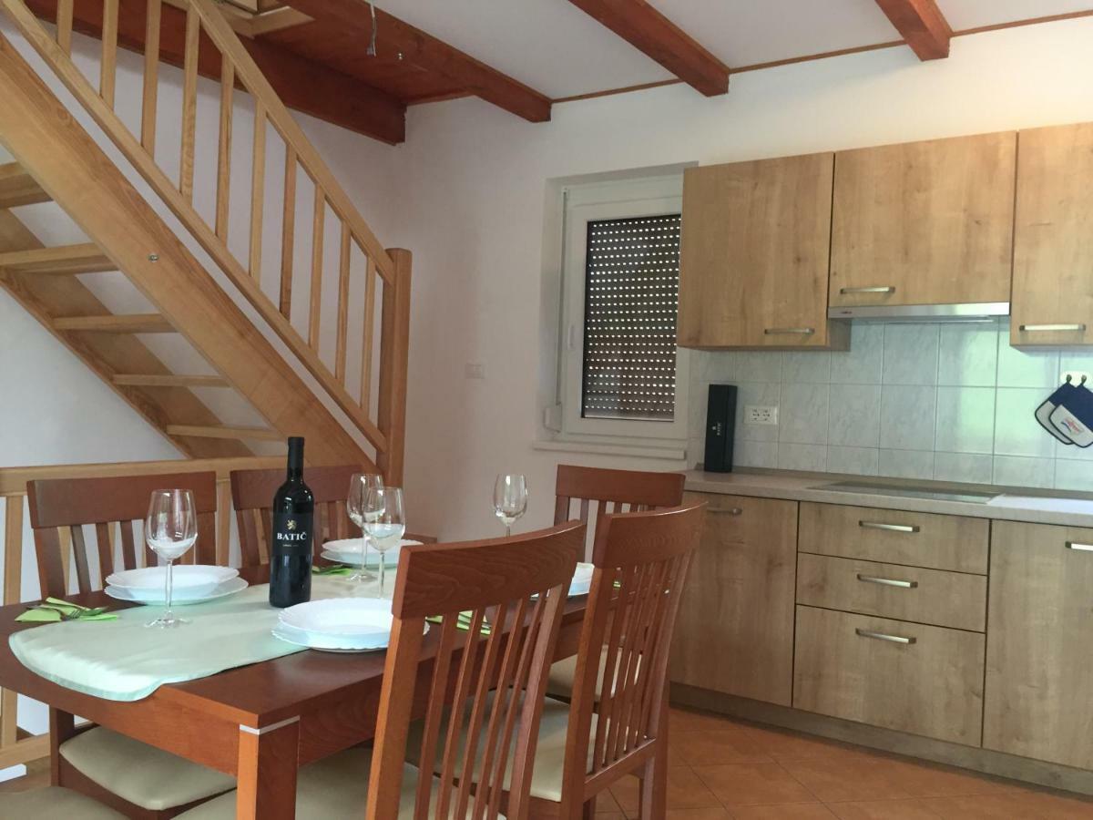 Apartma Ana Dreznica كوباريد المظهر الخارجي الصورة